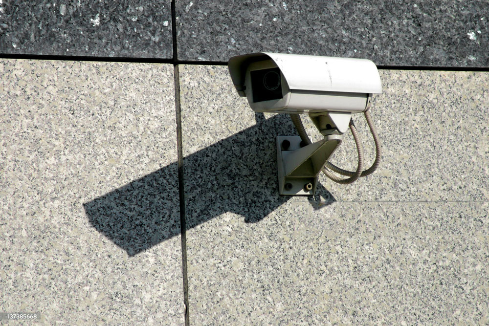 عکس دوربین مدار بسته در خانه